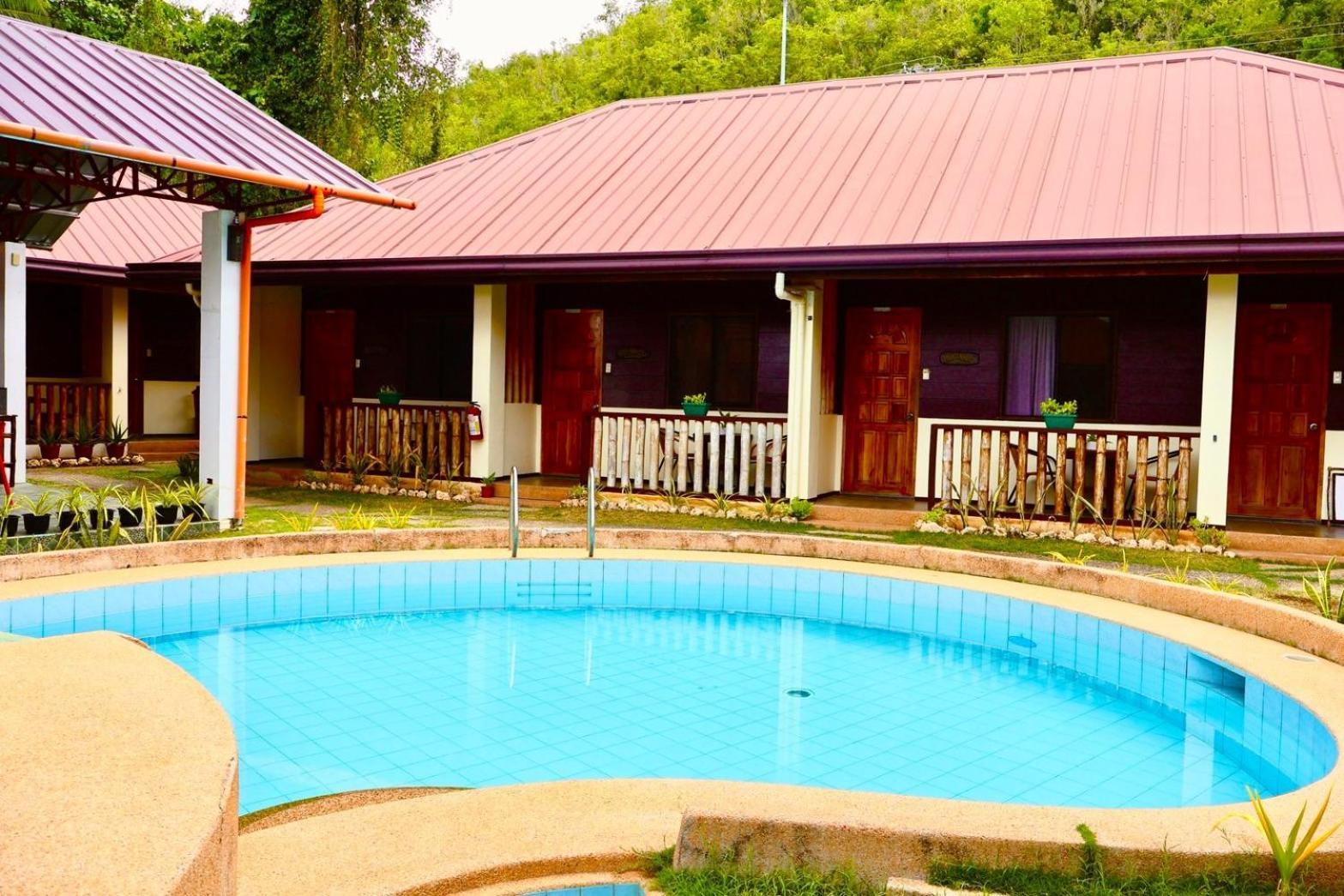 Chiisai Natsu Resort Bolod  ภายนอก รูปภาพ
