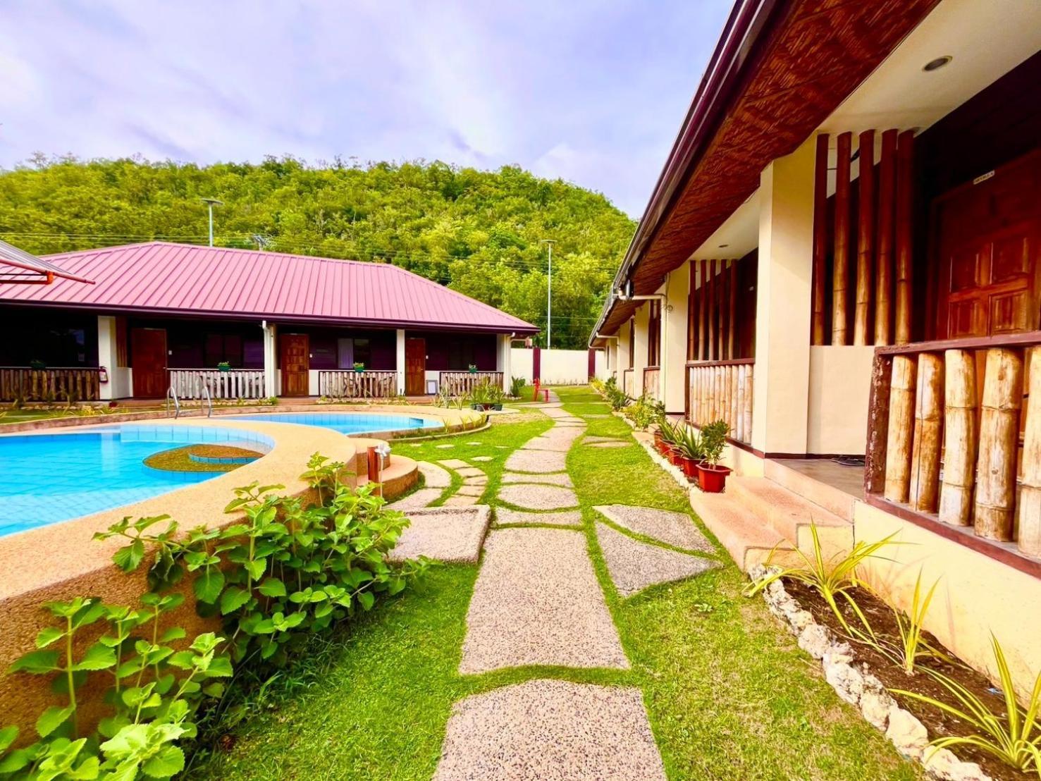 Chiisai Natsu Resort Bolod  ภายนอก รูปภาพ