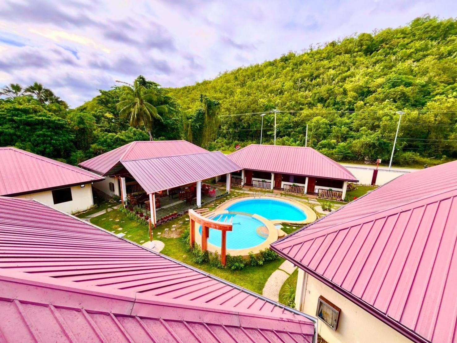 Chiisai Natsu Resort Bolod  ภายนอก รูปภาพ