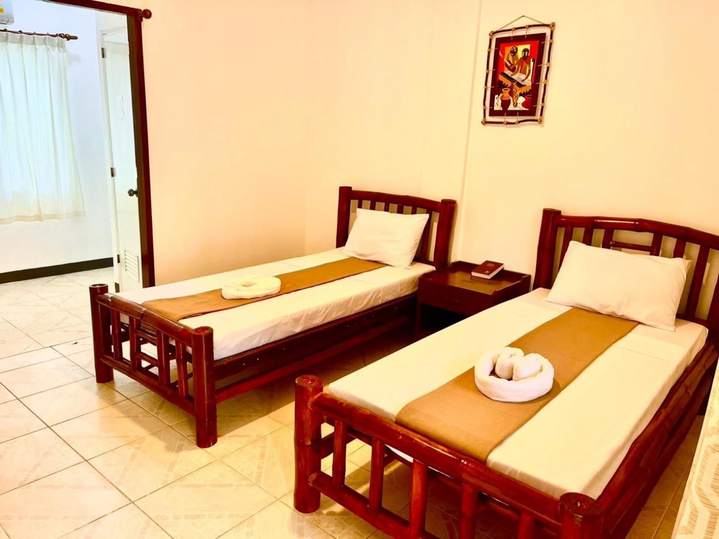 Chiisai Natsu Resort Bolod  ภายนอก รูปภาพ