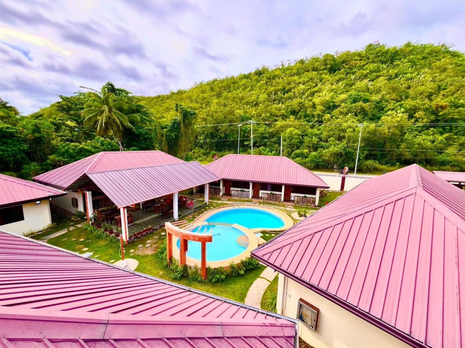 Chiisai Natsu Resort Bolod  ภายนอก รูปภาพ