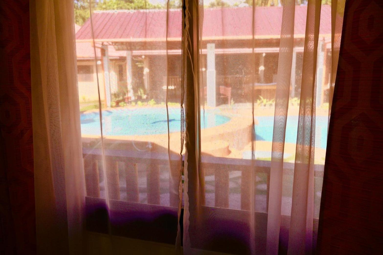 Chiisai Natsu Resort Bolod  ภายนอก รูปภาพ