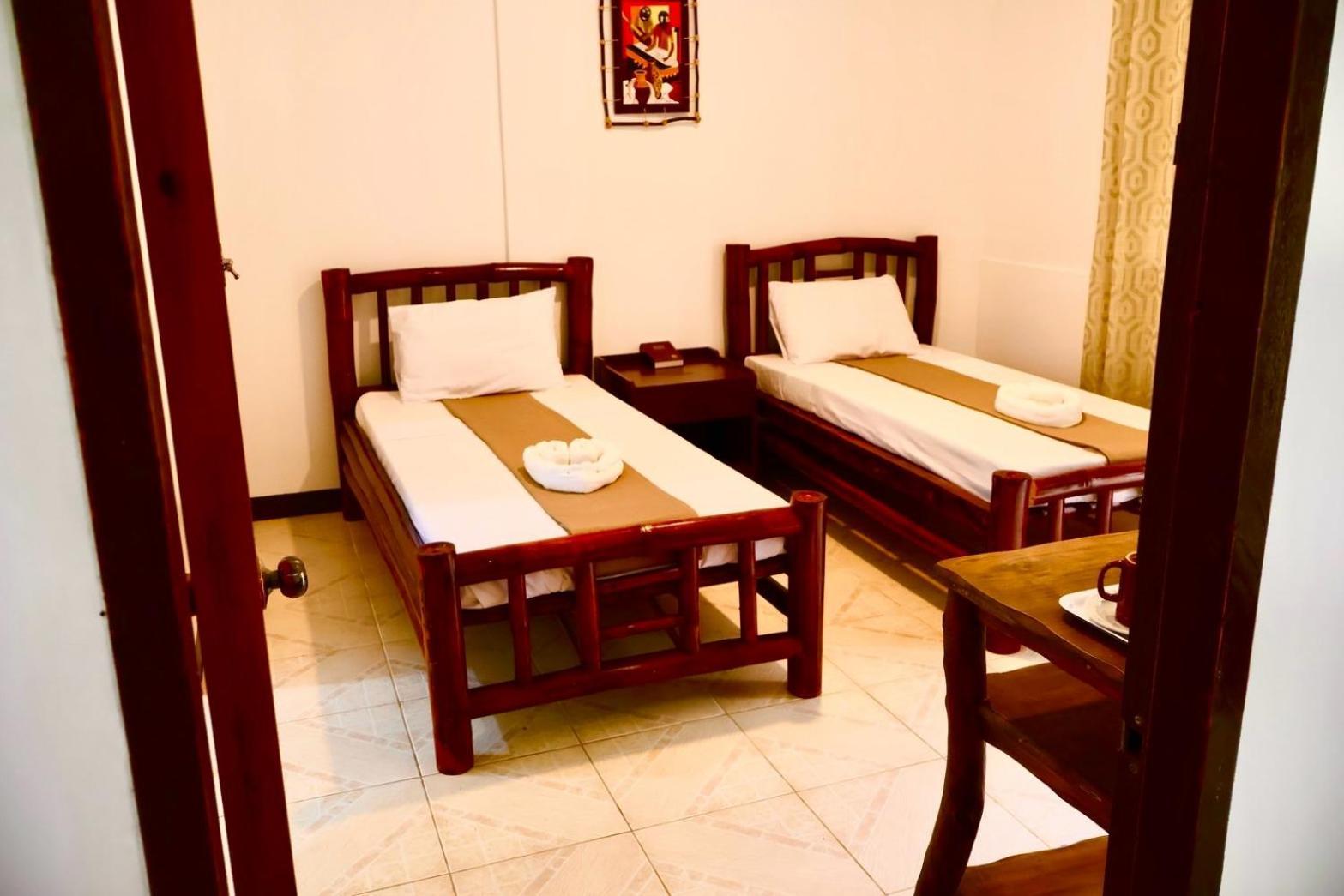 Chiisai Natsu Resort Bolod  ภายนอก รูปภาพ